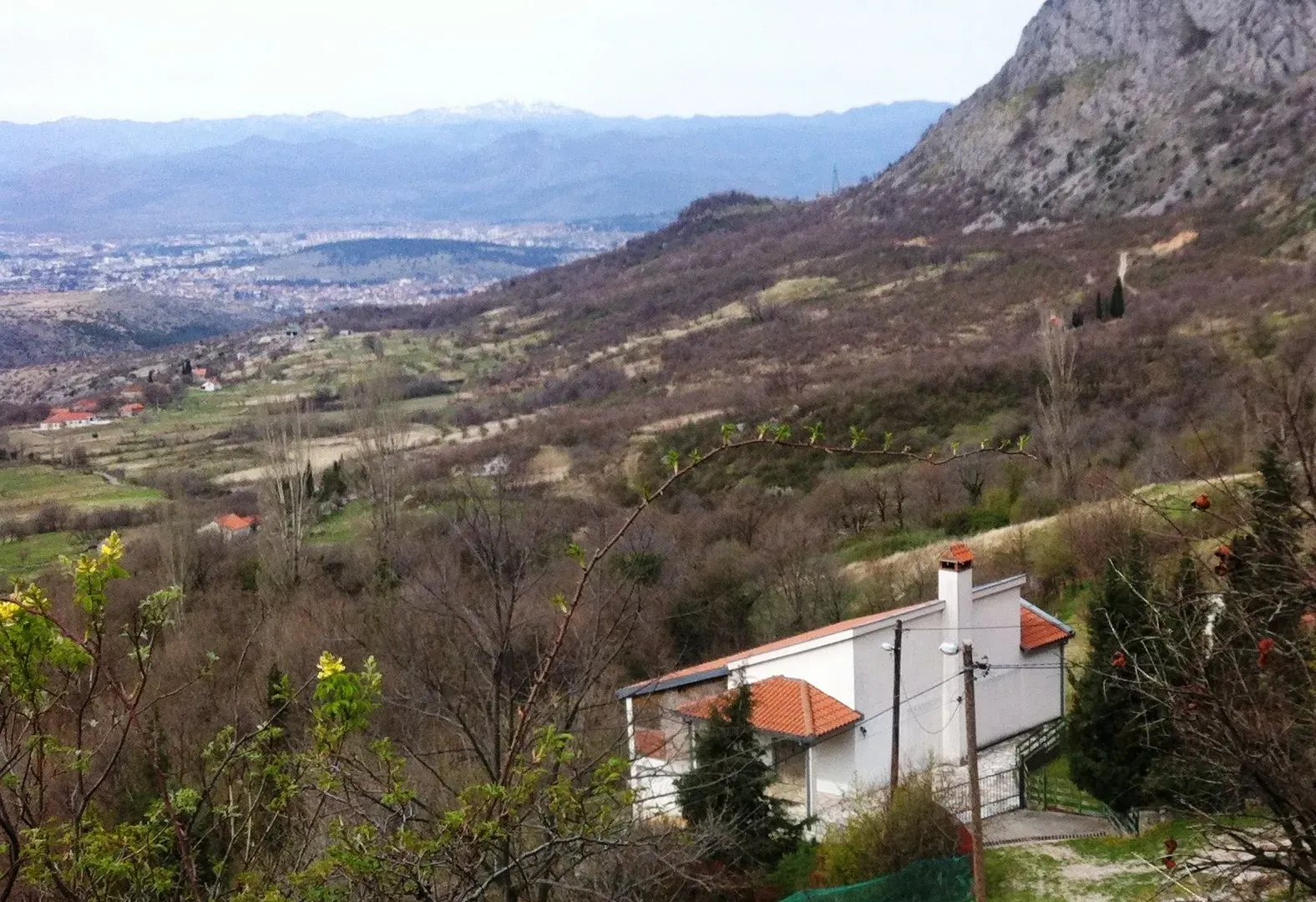 Prodaja, kuća, 165m², Kuči, Podgorica