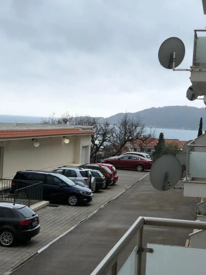 Sale, one bedroom apartment, 54m², Bečići, Budva
