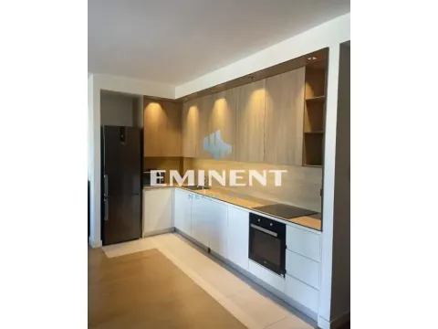 Izdavanje, trosoban stan, 90m², Savski Venac, Beograd - image 5