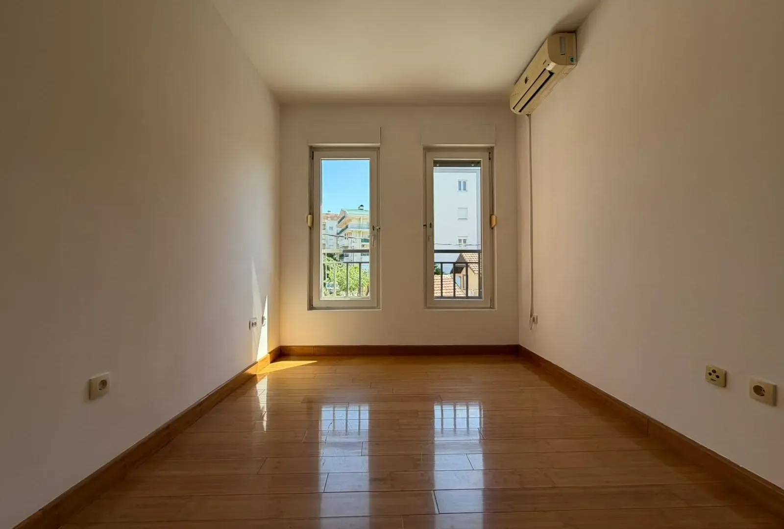 Rent, four bedroom apartment, 109m², Vezirov Most, Podgorica