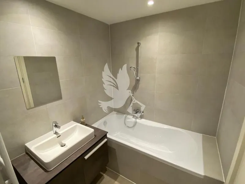 Rent, three bedroom apartment, 74m², Stari Grad, Beograd