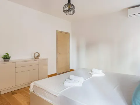 Sale, one bedroom apartment, 87m², Pržno, Budva - image 6