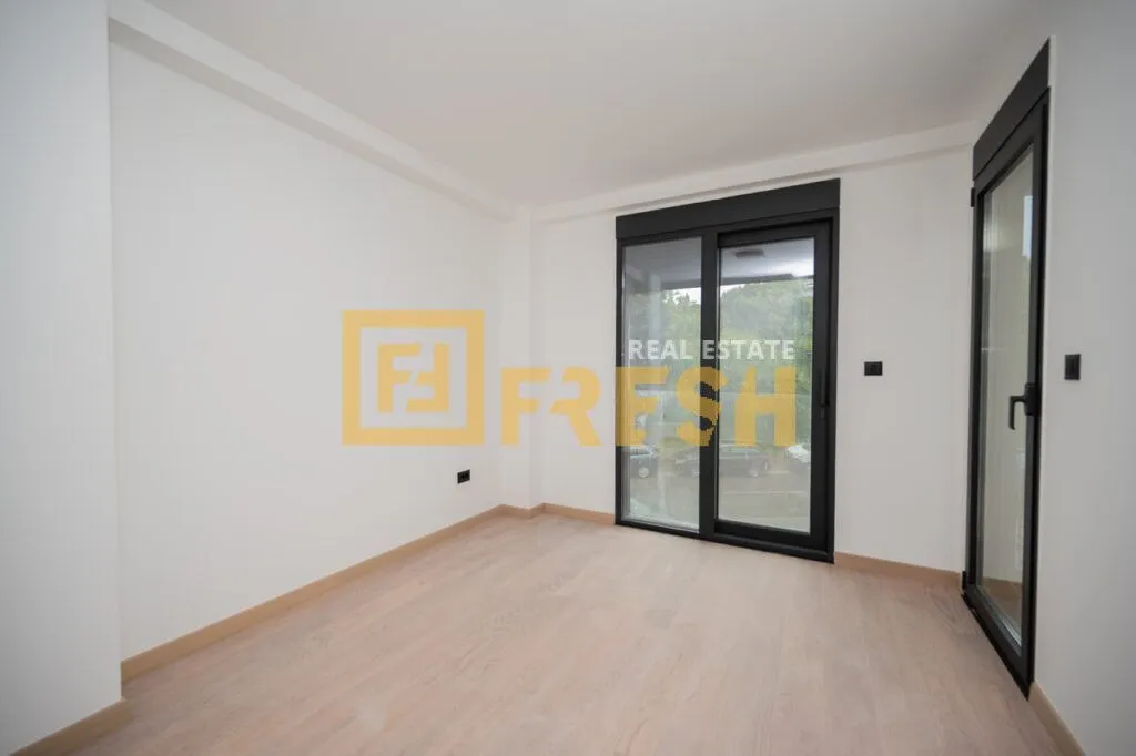 Prodaja, trosoban stan, 111m², Zagorič, Podgorica