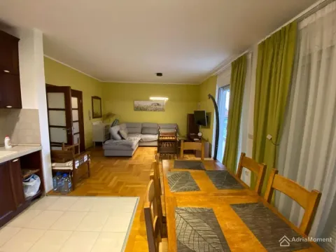 Prodaja, dvosoban stan, 98m², Bečići, Budva - image 1