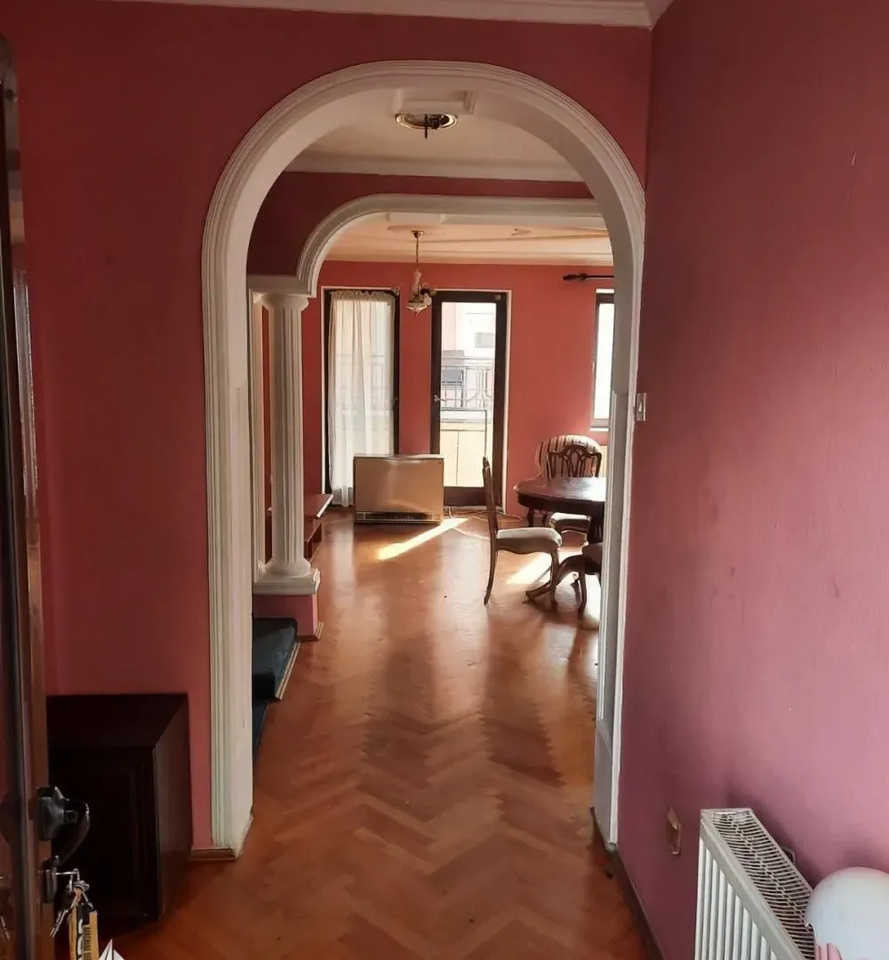 Prodaja, kuća, 246m², Zemun Sve Podlokacije, Beograd