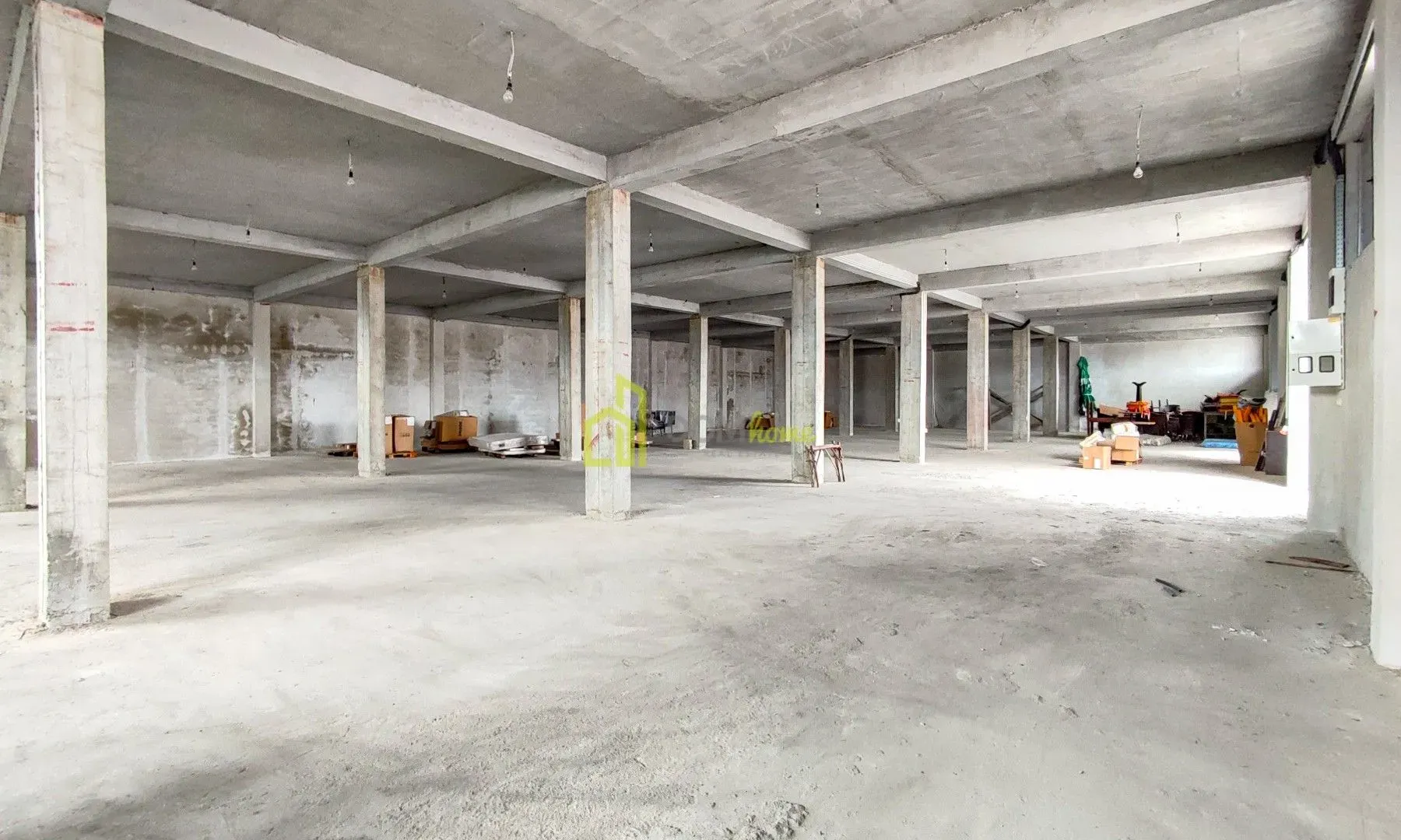Rent, office space, 880m², Bandići, Danilovgrad