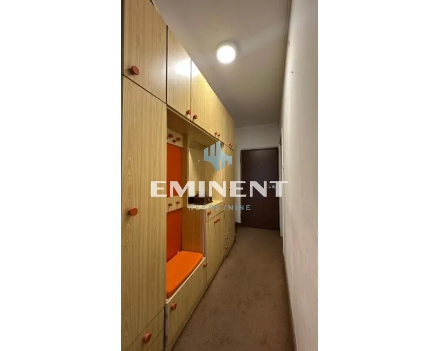 Rent, three bedroom apartment, 67m², Železnik, Beograd