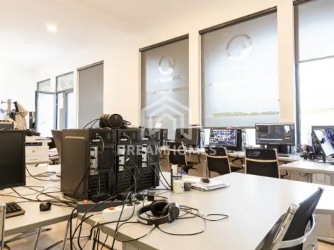 Rent, office space, 66m², Centar, Podgorica - image 5