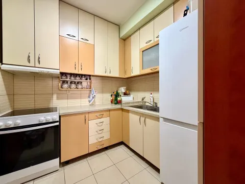 Sale, two bedroom apartment, 61m², Centar, Budva - image 3