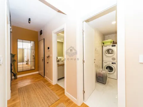 Sale, two bedroom apartment, 69m², Stari Aerodrom, Podgorica - image 10