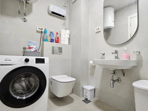 Izdavanje, jednosoban stan, 42m², Pobrežje, Podgorica - image 8