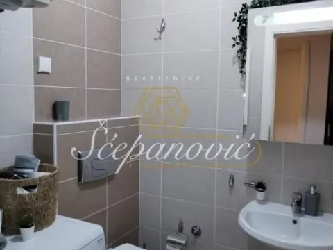 Prodaja, dvosoban stan, 51m², Centar, Novi Sad - image 6