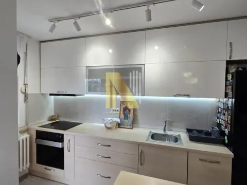 Prodaja, četvorosoban stan, 94m², Novo naselje, Novi Sad - image 4