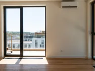 Sale, four bedroom apartment, 275m², Beograd Na Vodi, Beograd - image 11