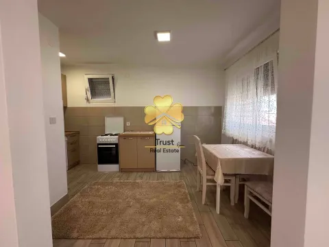Izdavanje, dvosoban stan, 80m², Donja Gorica, Podgorica - image 4