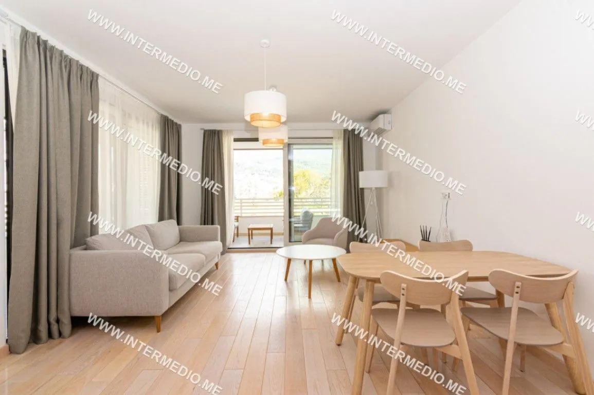 Prodaja, dvosoban stan, 63m², Igalo, Herceg Novi