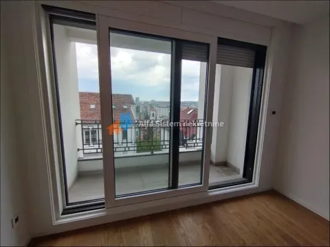 Izdavanje, trosoban stan, 71m², Čubura, Beograd - image 2