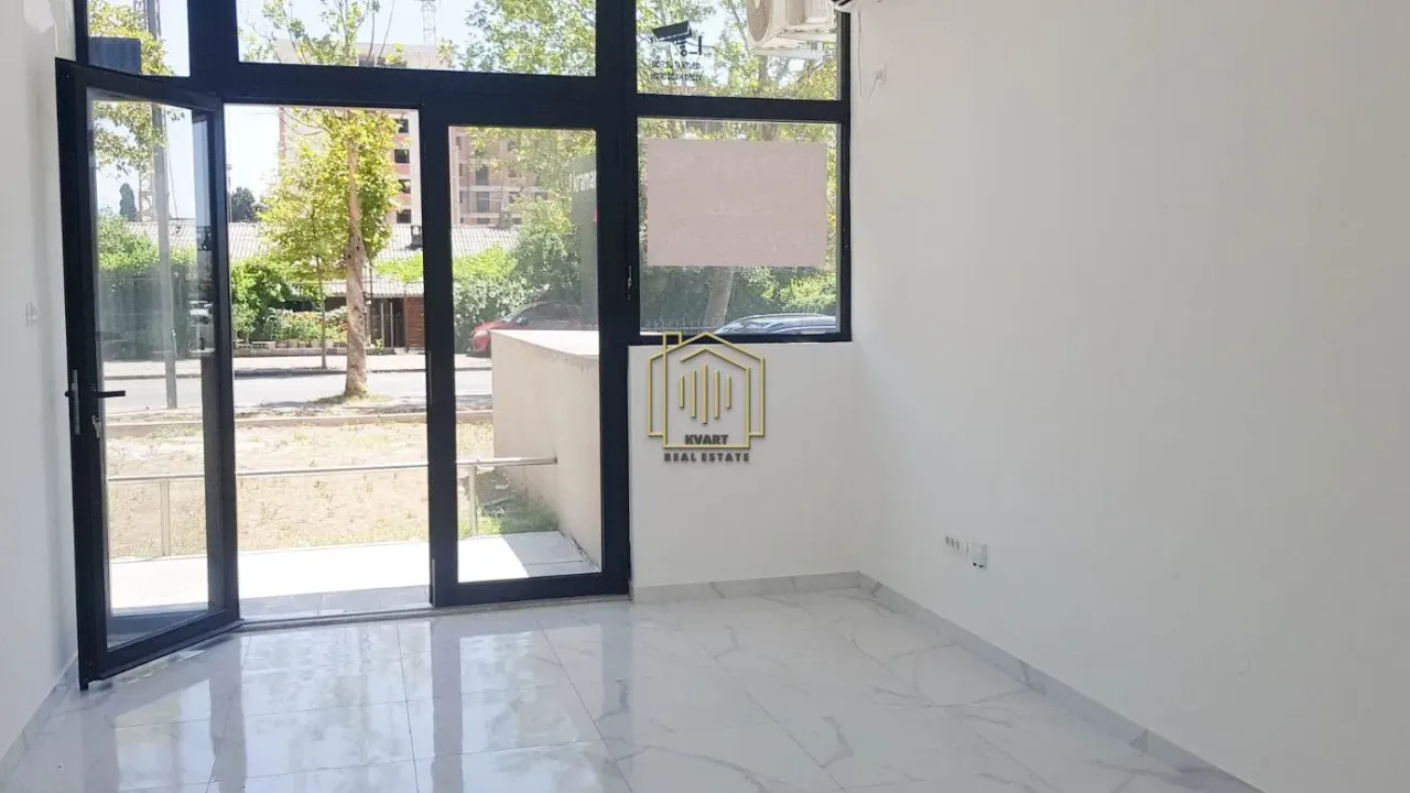 Rent, office space, 24m², Pobrežje, Podgorica