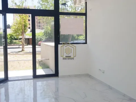 Poslovni prostor in Pobrežje