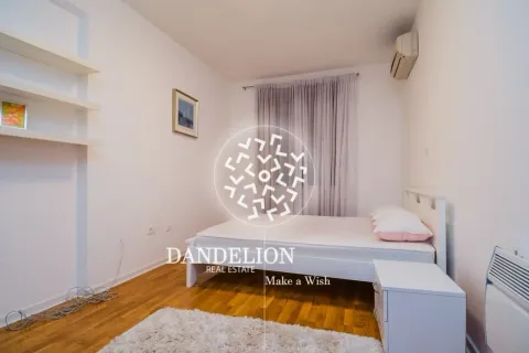 Rent, one bedroom apartment, 59m², Central Point, Podgorica - image 1495