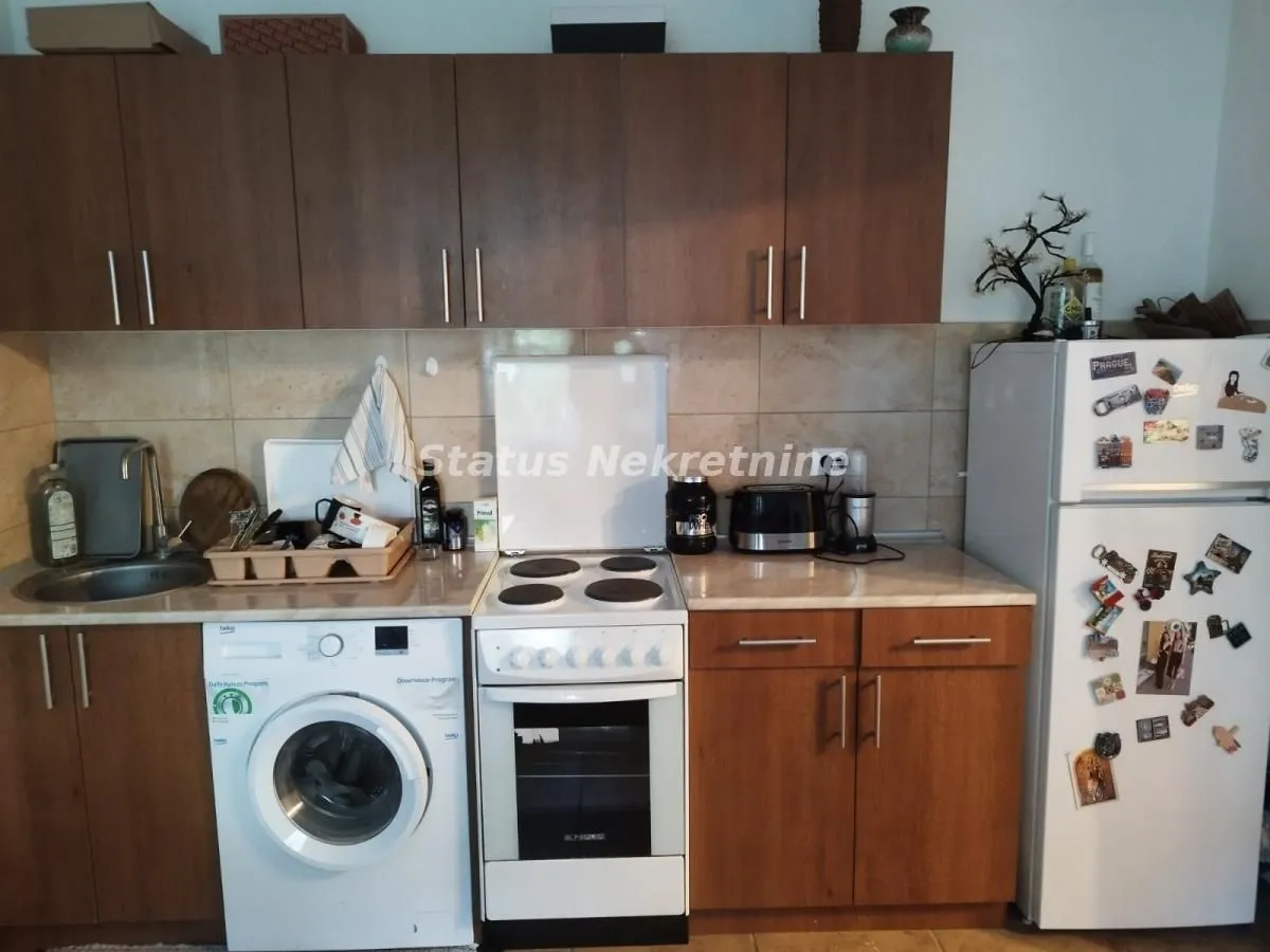 Izdavanje, dvosoban stan, 40m², Grbavica, Novi Sad Sve Podlokacije