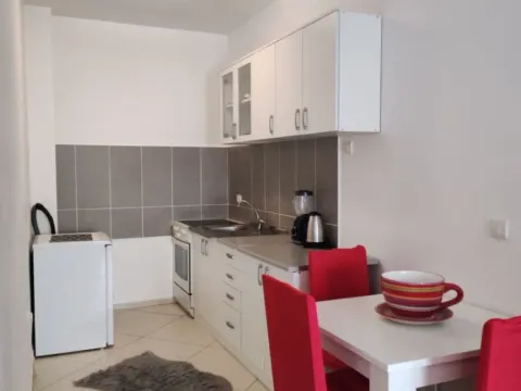 Rent, one bedroom apartment, 39m², Topla, Herceg Novi - image 6