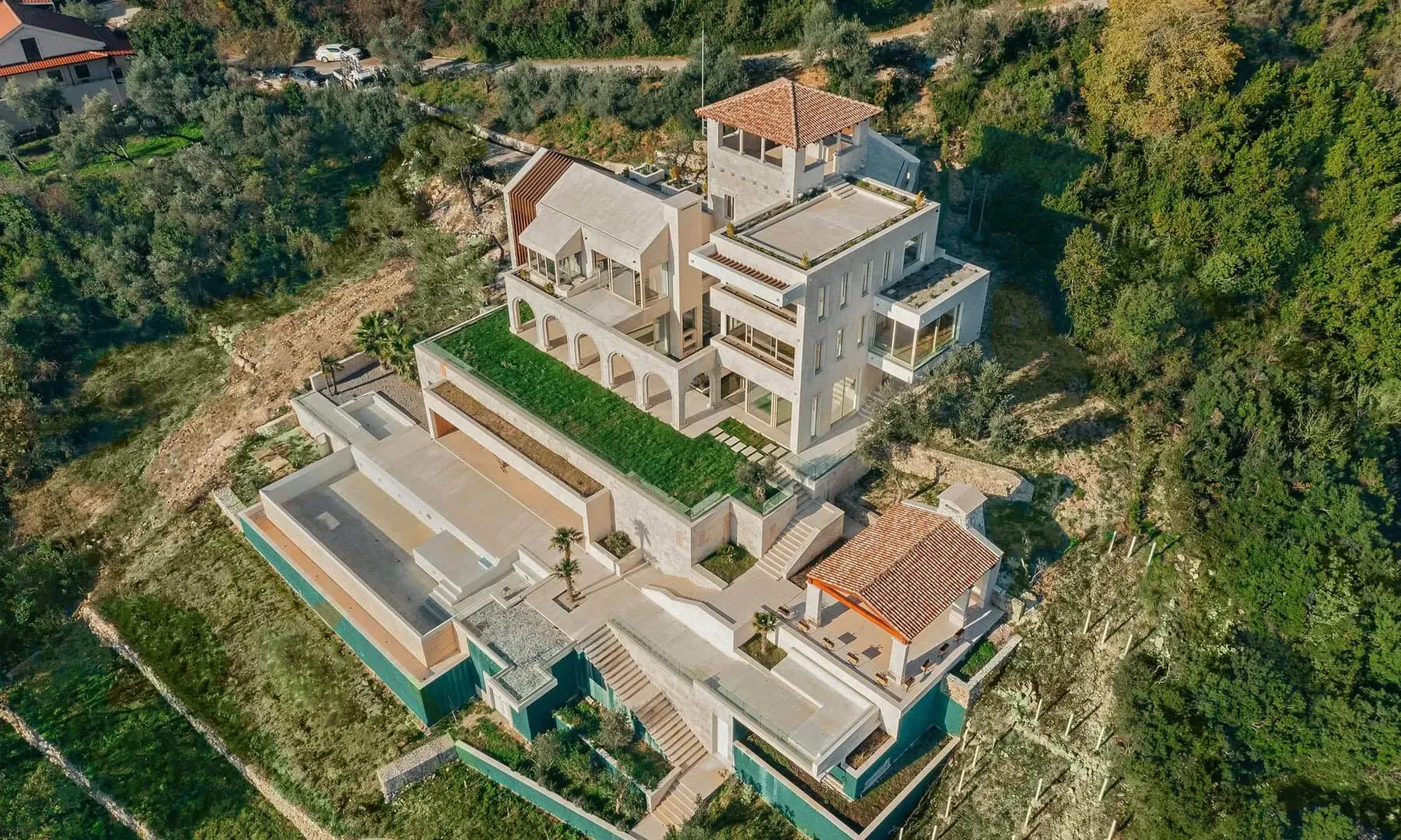 Sale, house, 1400m², Kotor, Crna Gora