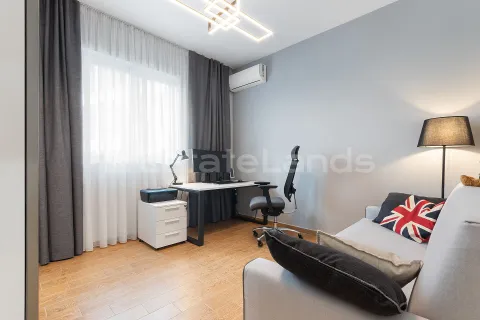 Prodaja, dvosoban stan, 81m², Bečići, Budva - image 15