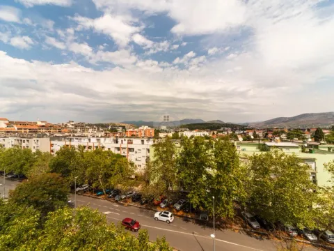 Izdavanje, dvosoban stan, 78m², Autobuska stanica, Podgorica - image 3