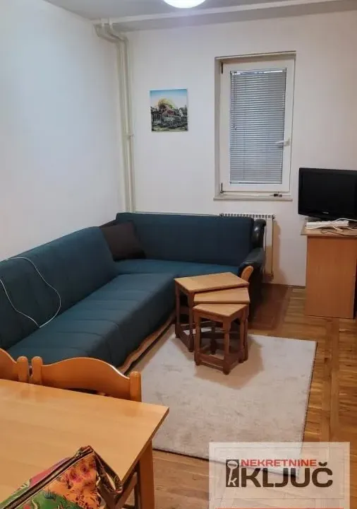 Prodaja, jednosoban stan, 38m², Bulevar Oslobodjenja, Novi Sad Sve Podlokacije