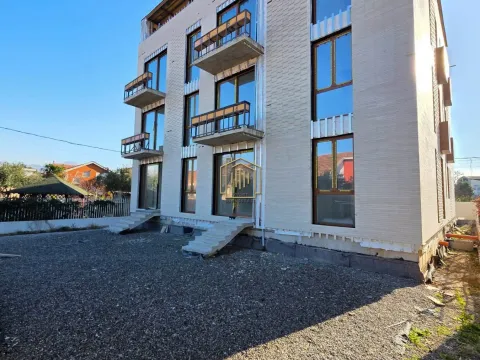 Sale, one bedroom apartment, 40m², Stari Aerodrom, Podgorica - image 2