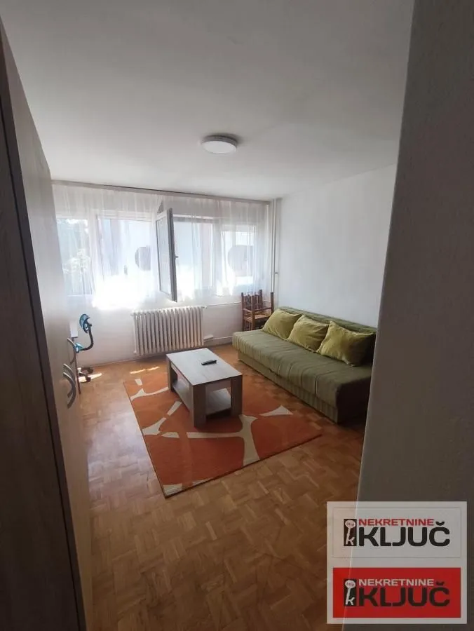 Prodaja, dvosoban stan, 63m², Bulevar Oslobodjenja, Novi Sad Sve Podlokacije