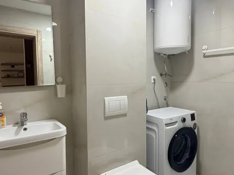 Prodaja, jednosoban stan, 43m², Bečići, Budva - image 10