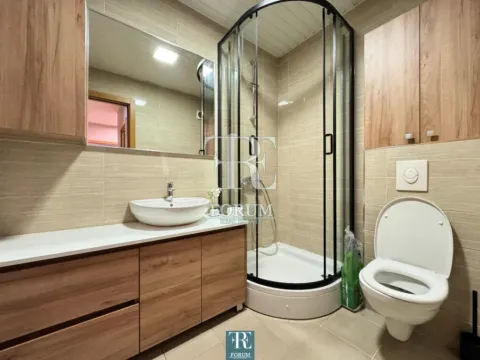 Rent, two bedroom apartment, 64m², City Kvart, Podgorica - image 9