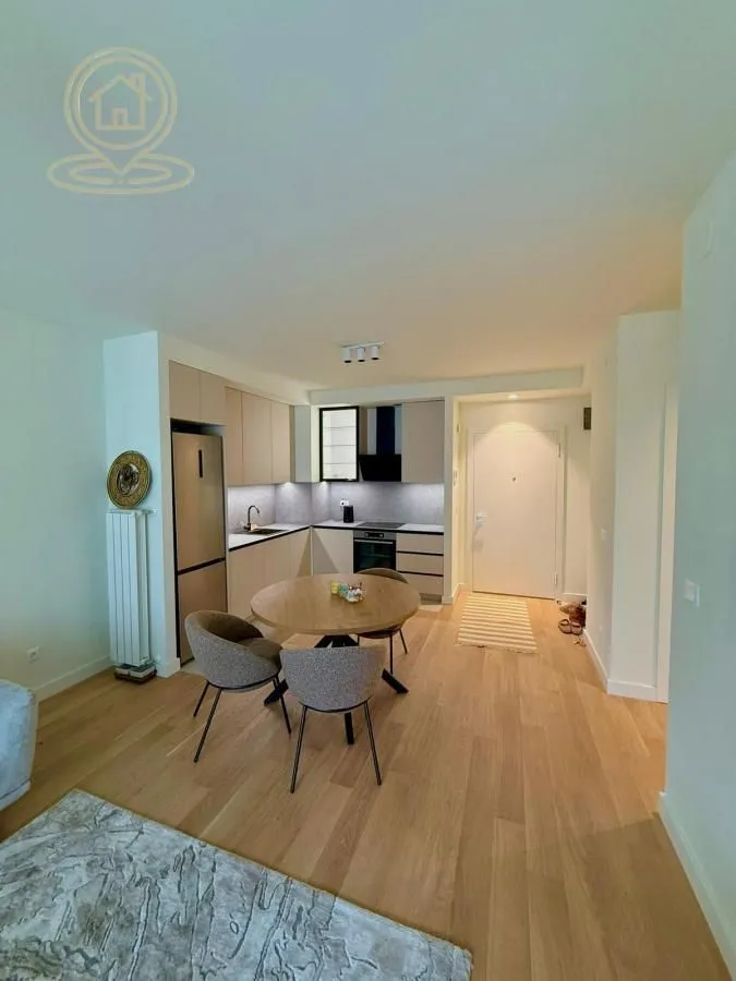 Prodaja, jednosoban stan, 60m², Savski Venac, Beograd