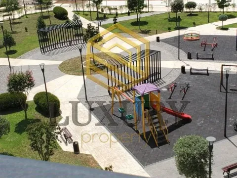 Stan in Tološka šuma