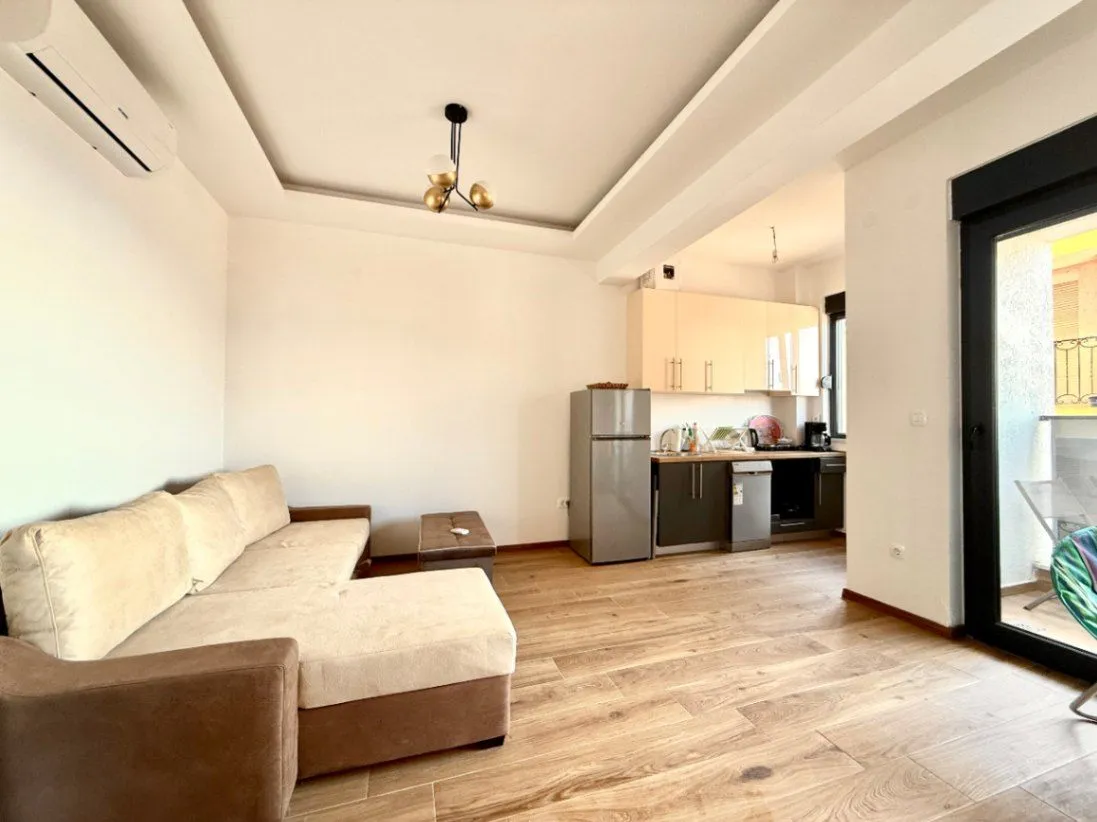 Sale, one bedroom apartment, 40m², Dobre Vode, Bar