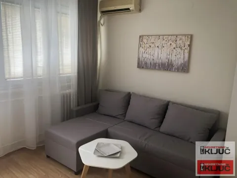 Izdavanje, jednosoban stan, 28m², Liman 3, Novi Sad Sve Podlokacije - image 3