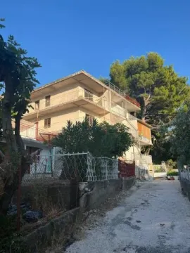 Sale, house, 183m², Sutomore, Bar - image 1