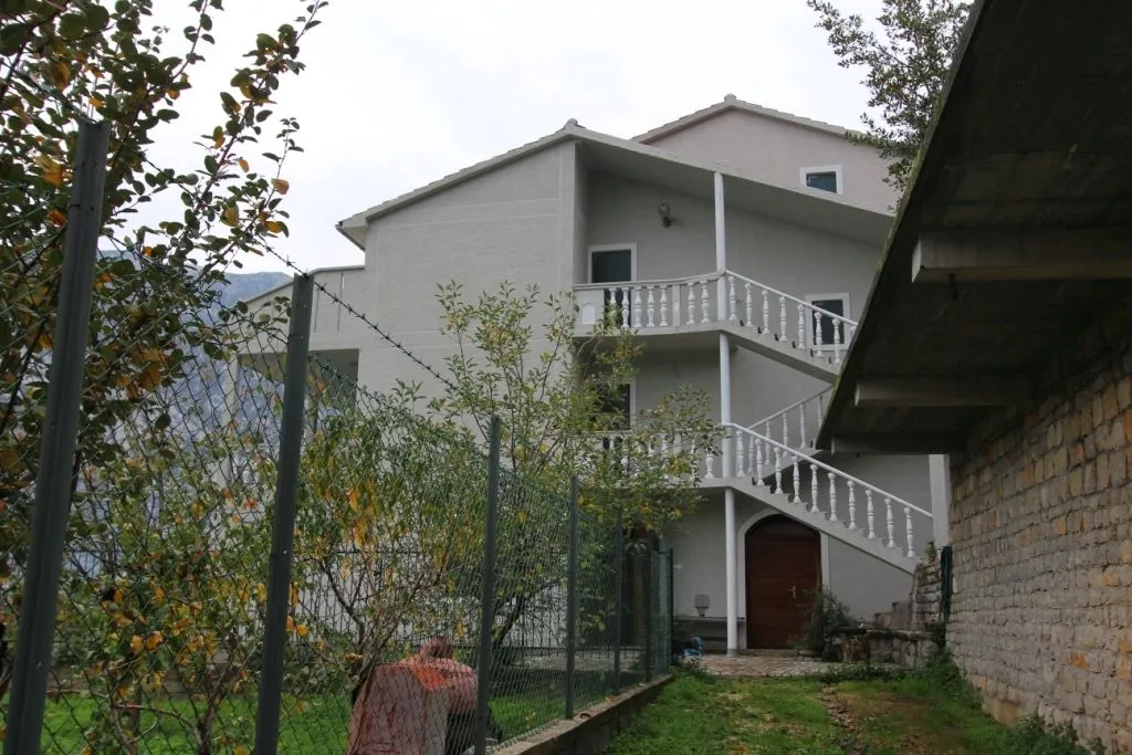 Sale, house, 232m², Prčanj, Kotor