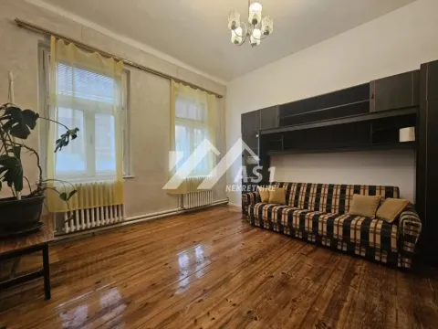 Izdavanje, kuća, 106m², Centar, Novi Sad - image 6
