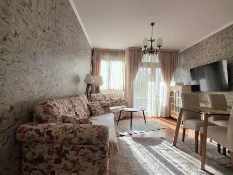 Sale, two bedroom apartment, 50m², Maslinjak, Budva - image 9