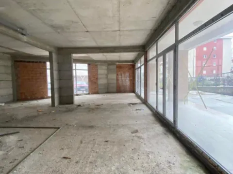 Izdavanje, poslovni prostor, 90m², Ljubović, Podgorica - image 5