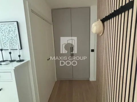 Sale, two bedroom apartment, 69m², Savski Venac, Beograd - image 17