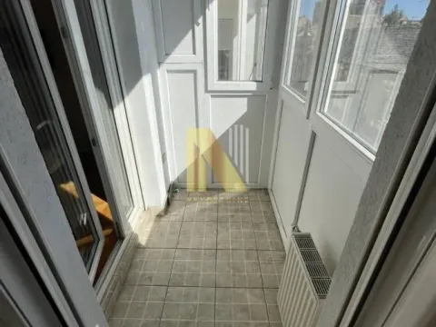 Izdavanje, dvosoban stan, 50m², Rotkvarija, Novi Sad Sve Podlokacije - image 10