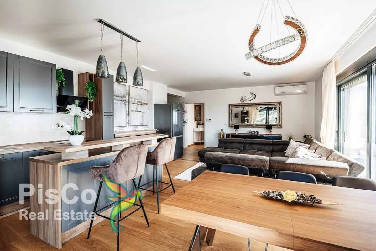 Sale, two bedroom apartment, 111m², Budva, Crna Gora