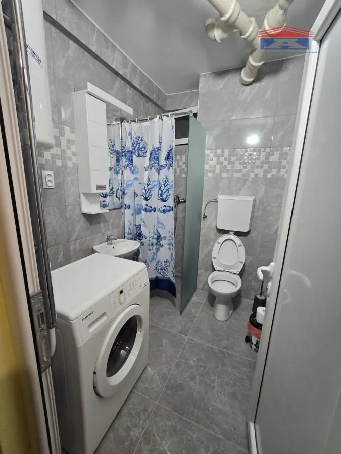 Izdavanje, dvosoban stan, 50m², Liman 2, Novi Sad Sve Podlokacije