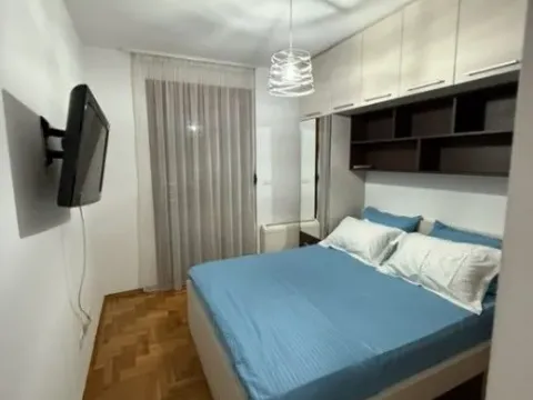 Rent, two bedroom apartment, 75m², Ljubović, Podgorica - image 4