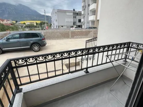 Rent, studio apartment, 29m², Bjeliši, Bar - image 2