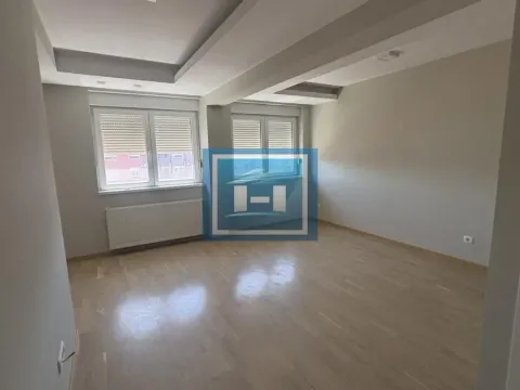 Prodaja, stan, 153m², Centar, Jagodina - image 17